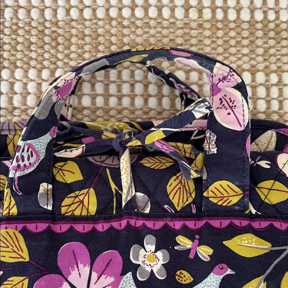 Vera Bradley Floral Nightingale Pattern Quilted Hanging Travel Organizer - Picture 10 of 14
